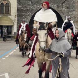 V Čedadu je potrekal tudi sprevod v srednjeveških kostumih (PALIO DI CIVIDALE)