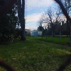 Merilna naprava v Ulici Duca D’Aosta (LEGAMBIENTE)