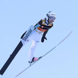 Nika Prevc na današnji tekmi (FB FIS SKI JUMPING)
