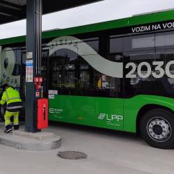 LPP bi hotel do leta 2030 doseči razogljičenje ljubljanskega prometa (LPP)