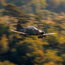 Na Osrednjem vadišču Slovenske vojske Postojna še usposabljajo piloti letal Pilatus in posadke helikopterjev Cougar (SLOVENSKA VOJSKA/FACEBOOK) BORUT CIRNSKI)