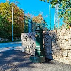 Voda bo na voljo pešcem in kolesarjem