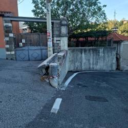 Poškodovani zid v Lonjerju