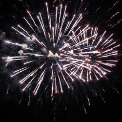 Nebo nad ljubljano bo na silvestrovo razsvetlil ognjemet