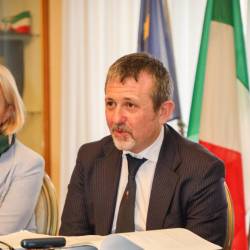 Državni sekretar Andrea Delmastro (TIBALDI)