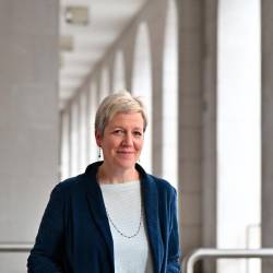 Poljanka Dolhar (FOTODAMJ@N)