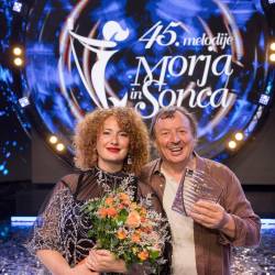Izolana Drago Mislej Mef in Marina Martensson sta žirijo prepričala s skladbo Drugačna je le noč