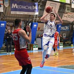 Strahinja Vasiljević je bil v Čedadu z 28 točkami daleč najboljši košarkar na igrišču (FOTODAMJ@N)