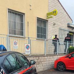 Karabinjerji so posredovali v nabrežinskem poštnem uradu (KARABINJERJI)