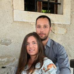 Ivan Kerpan in Dana Purič, ki si bosta večno zvestobo obljubila prihodnji teden na Kraški ohceti (FOTODAMJ@N)