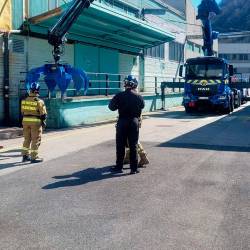 Pri sanaciji pri podjetju TKK v Srpenici je sodelovalo okrog 100 oseb (SAMUEL KOSMAČ)