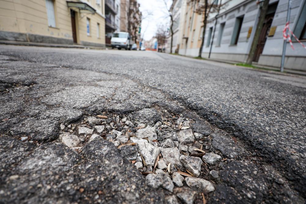 Dvaindvajset goriških ulic bo dobilo nov asfalt