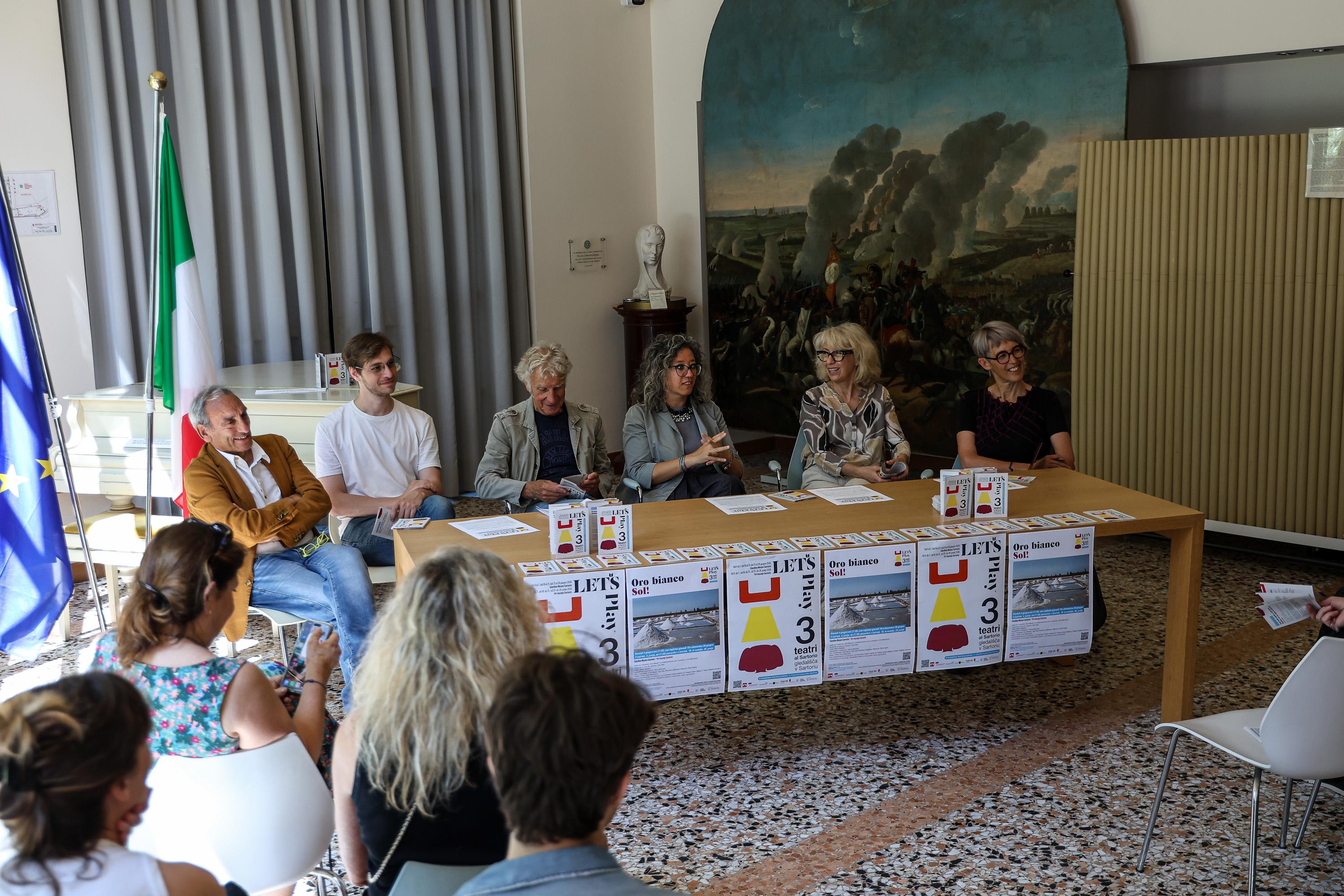 Poletno sodelovanje med teatri bodo uvedli s predstavo o soli