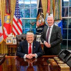 Donald Trump in Iztok Mirošič v sredo v Beli hiši