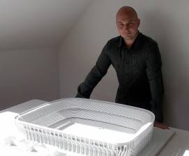 Arhitekt Tomaž Čamernik z načrtom za obnovo Bombonere (OSEBNI ARHIV)