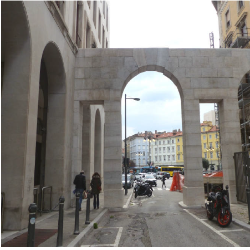 Tržaška občina poskrbela za obnovo in čiščenje zunanjosti zgodovinske palače