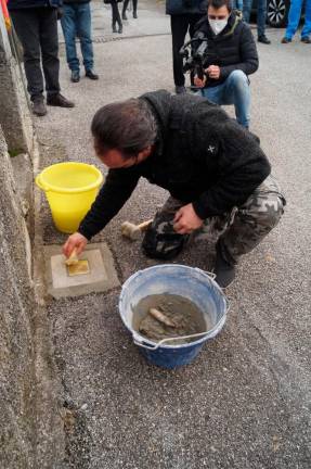 Tlakovec spomina so dobili še Bruno, Mario in Alojz