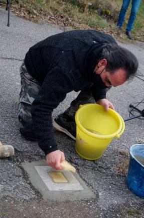 Tlakovec spomina so dobili še Bruno, Mario in Alojz