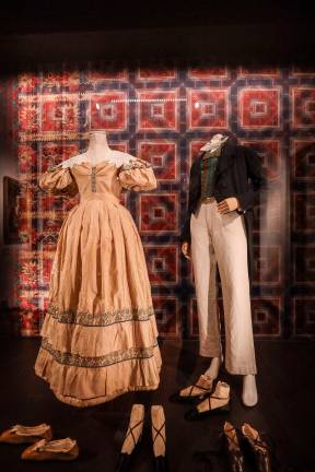 Moda kot zrcalo goriške preteklosti