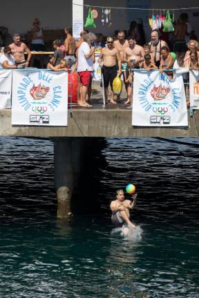 Po dveh letih spet klanfe