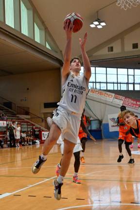 Četrta izvedba turnirja No Borders Euro Cup vsestransko uspela