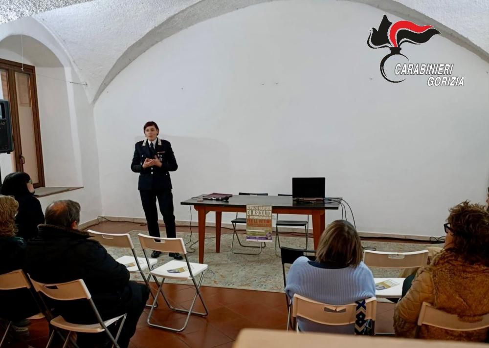 Nikomur ne gre izročati denarja in zlatnine