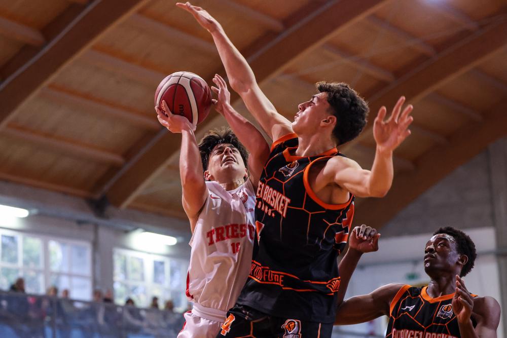 V Sežani v ospredju Slovenija U16 – Real Madrid