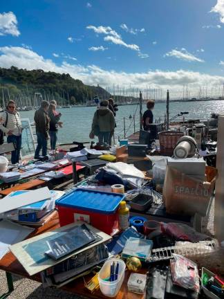 Morje premikalo tudi 500-kilogramske skale