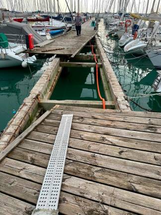 Sprožil se je pojav seša: novo rumeno opozorilo zaradi poplavljanja morja