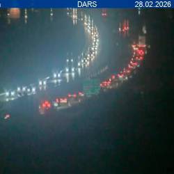 Spletna kamera pri Postojni ob 19.20 (DARS)