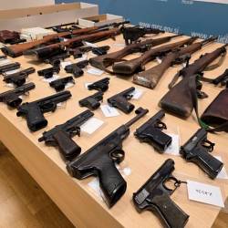 Del prevzetega orožja (SLOVENSKA POLICIJA)