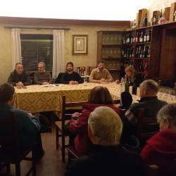 Na srečanju v gostilni Sardoč je beseda tekla tudi o javni razsvetljavi v vasi