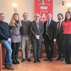 Giuseppe Petronzi se je sestal z županom Gabrovcem in njegovim odborom (OBČINA DEVIN - NABREŽINA)