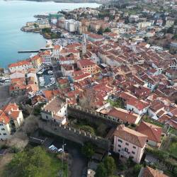 K takšnemu turističnemu razcvetu Milj je pripomoglo predvsem zanimanje turistov iz tujine