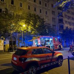 Zagorelo je na hišni številki v Ulici Battisti 8, v stanovanju v drugem nadstropju