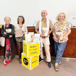 Luigia Negro (z leve), Luisa Tomasetig, Elisabetta Lippolis, Roberto Dapit in Martina Kafol v Pordenonu (BIP)