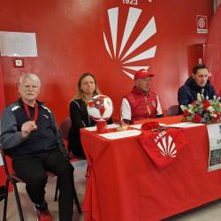 Na včerajšnji predstavitvi v Bazovici, z leve: Ivan Peterlin, Elisa Lodi, Andrea Bremec, Evgen Ban in Jana Ban