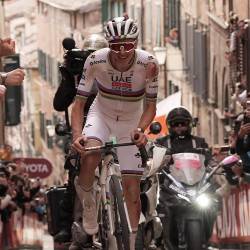 Tadej Pogačar bo v soboto naskakoval četrto zmago na dirki Strade Bianche (FB/STRADE BIANCHE)