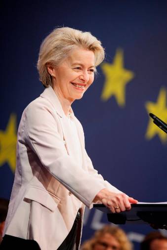 ﻿Predsednica Evropske komisije Ursula von der Leyen. <i>Foto: Christophe Licoppe</i>