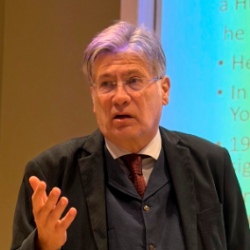 Istvan Szent-Ivanyi (FACEBOOK)