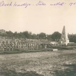 Eno izmed vojaških pokopališč leta 1917 (POTI MIRU)