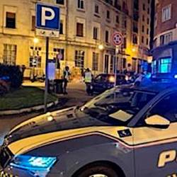 Nočne kontrole policistov v Trstu (POLICIJA)