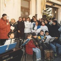 Leta 2005 ob slovesnem odprtju prvega sedeža združenja v Selcah (FOTO D.K.)
