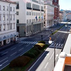 Stanovanjska kriza je v Evropi dan za dnem bolj izrazita, saj se povsod soočajo z naraščajočimi cenami stanovanj in vse višjimi stanovanjskimi stroški (ARHIV)