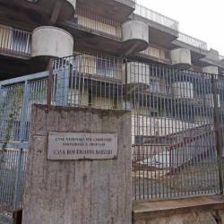 Zapuščeni dom Marzari v Naselju sv. Nazarija (FOTODAMJ@N)