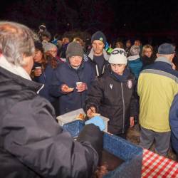 Za topel napitek so poskrbeli Rumitarji