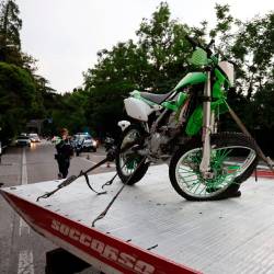 Poškodovani motor (FOTODAMJ@N)