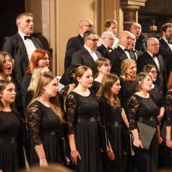 Božični koncert v znamenju topline in lepih želja