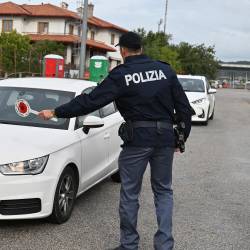 Med državami, ki opravljajo nadzore na meji znotraj schengenskega območja je tudi Italija