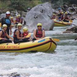 Spust po Soči, fotografija je simbolična (ARHIV SOČA RAFTING)